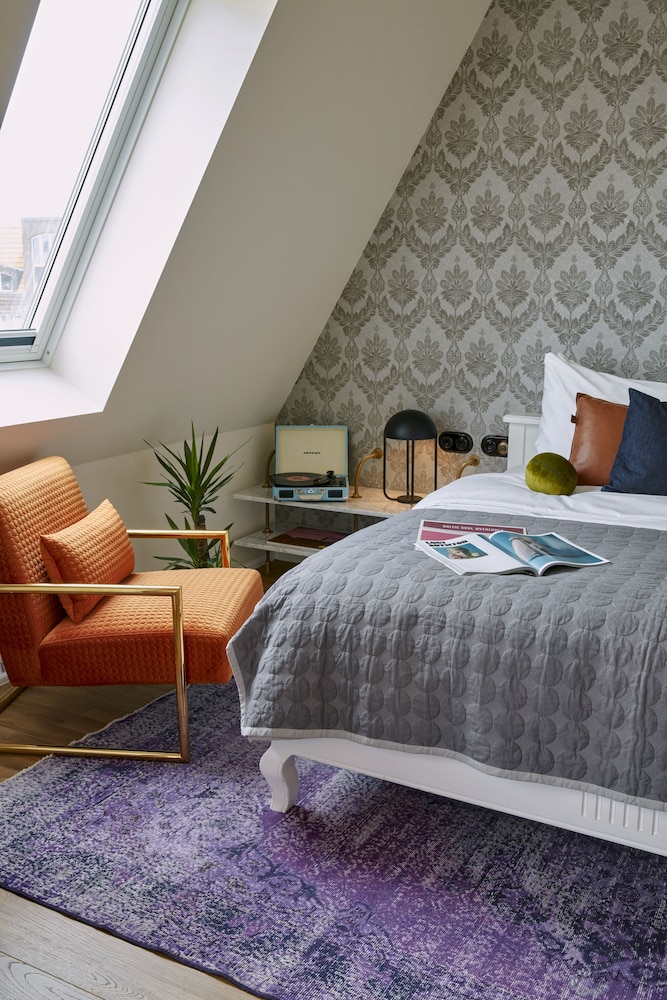 Executive Room photo 1
