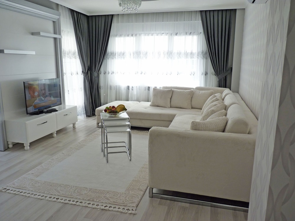 Apartment, 2 Bedrooms (B-5) photo 1