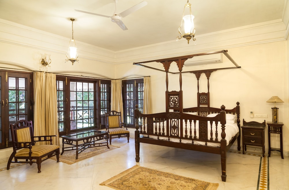 Victorian Suite - Photo 3