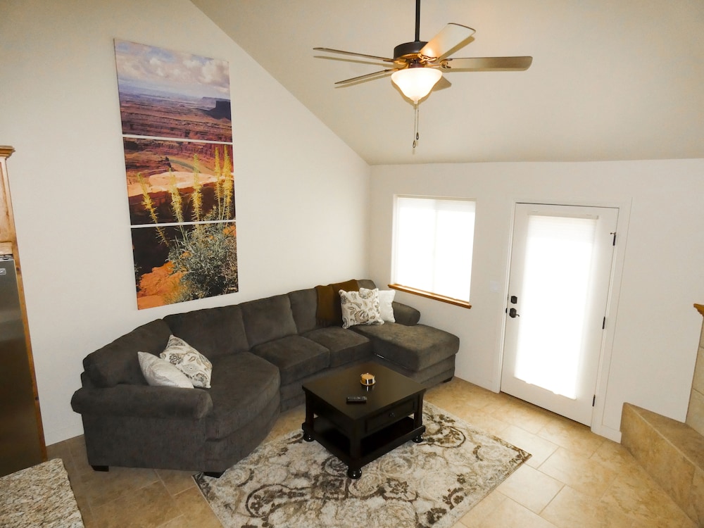 Premier Townhome photo 1