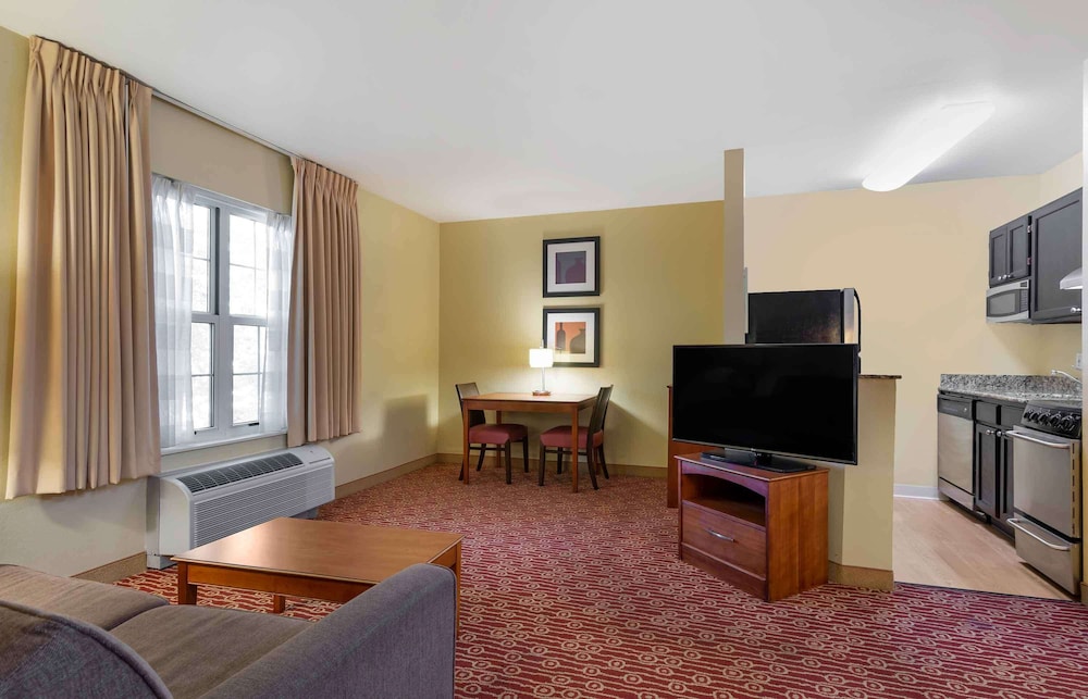 Suite, 1 Bedroom, Non Smoking - Photo 3