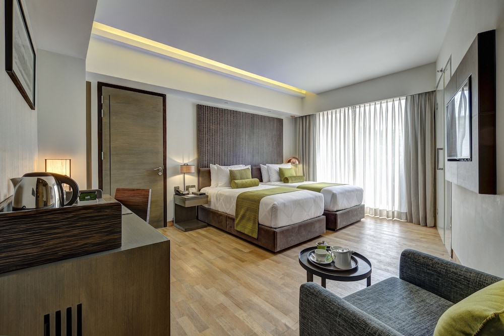 Executive Twin Room, 2 Twin Beds, Accessible, Smoking