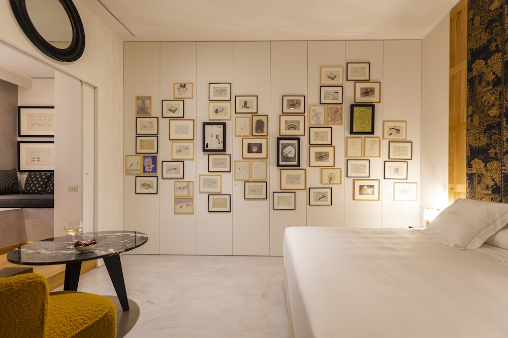 Premium Room (Interior)