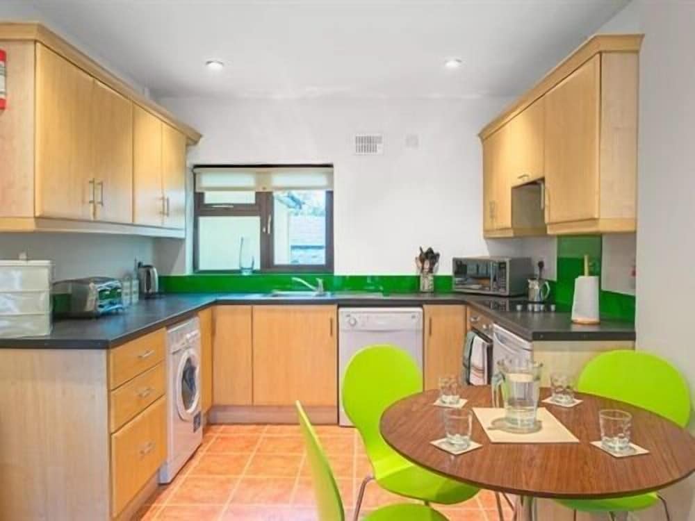 Luxury Apartment, Private Bathroom (2A) photo 2