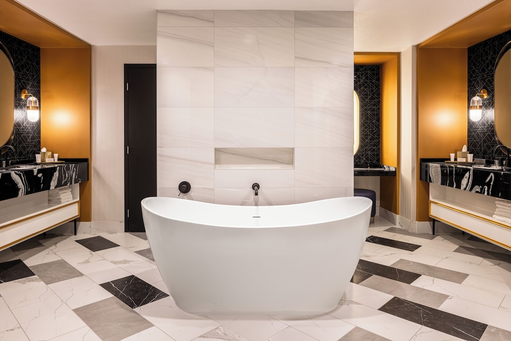 Versailles Premium Suite King Pool Table