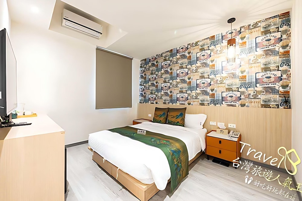 Deluxe Double Room - Photo 4
