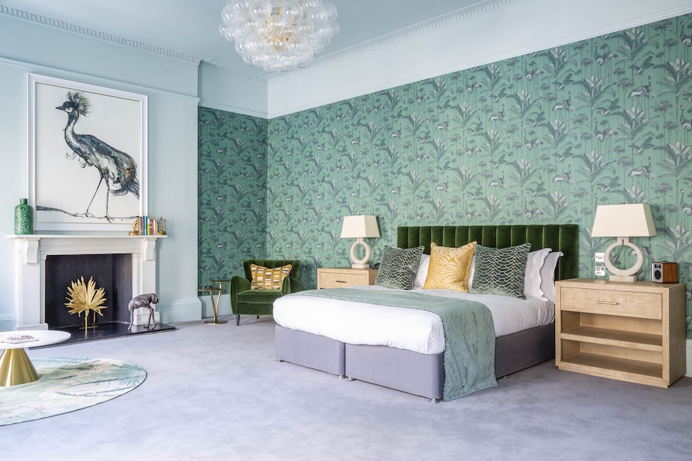 Junior Suite, 1 Queen Bed photo 2