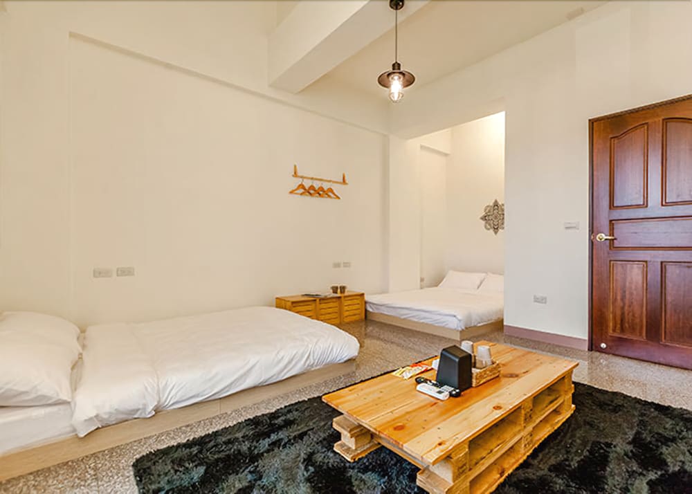 Basic Quadruple Room photo 1