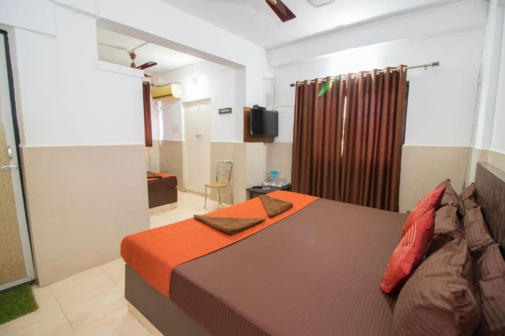Deluxe Double Room - Photo 1