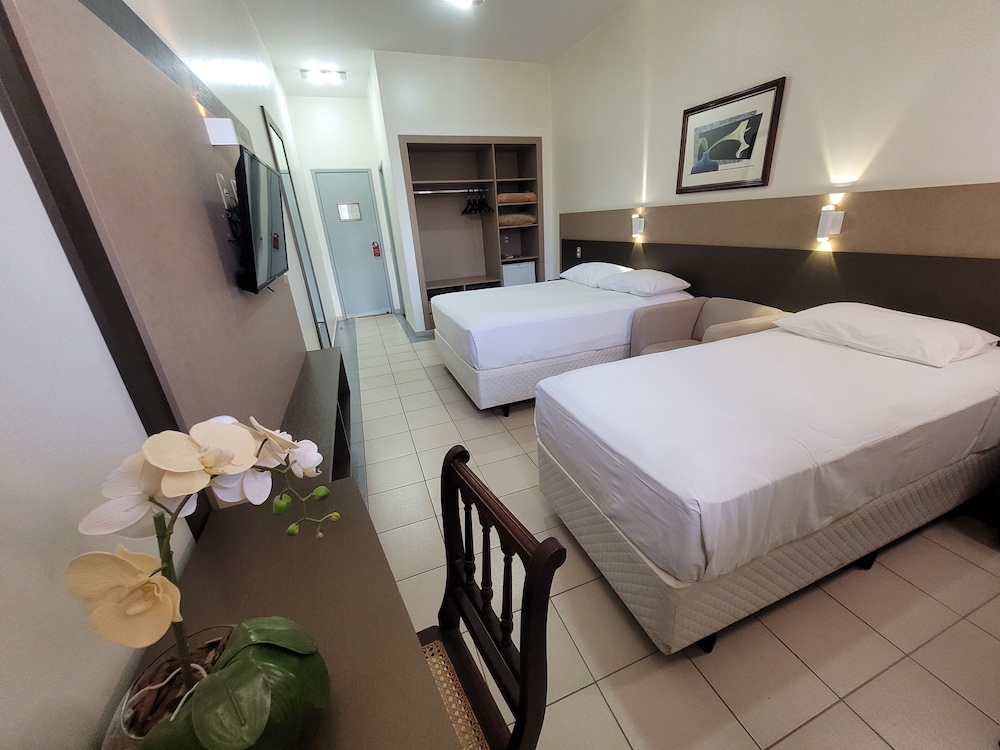 Deluxe Triple Room - Photo 1