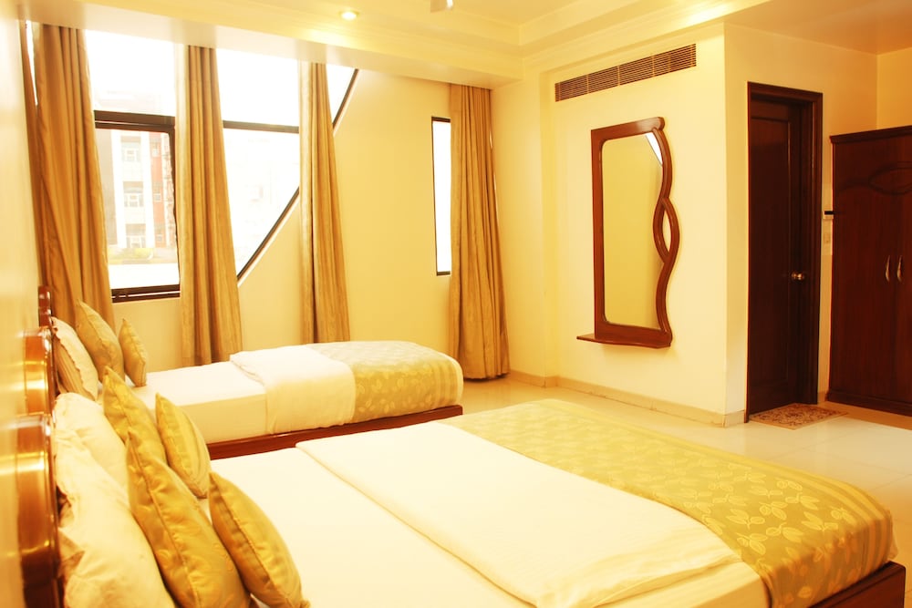 Deluxe Room - Photo 4