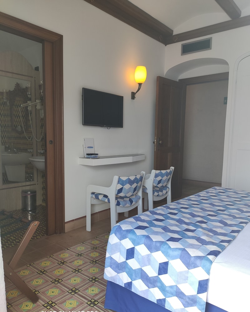 Standard Double Room, Sea View photo 2