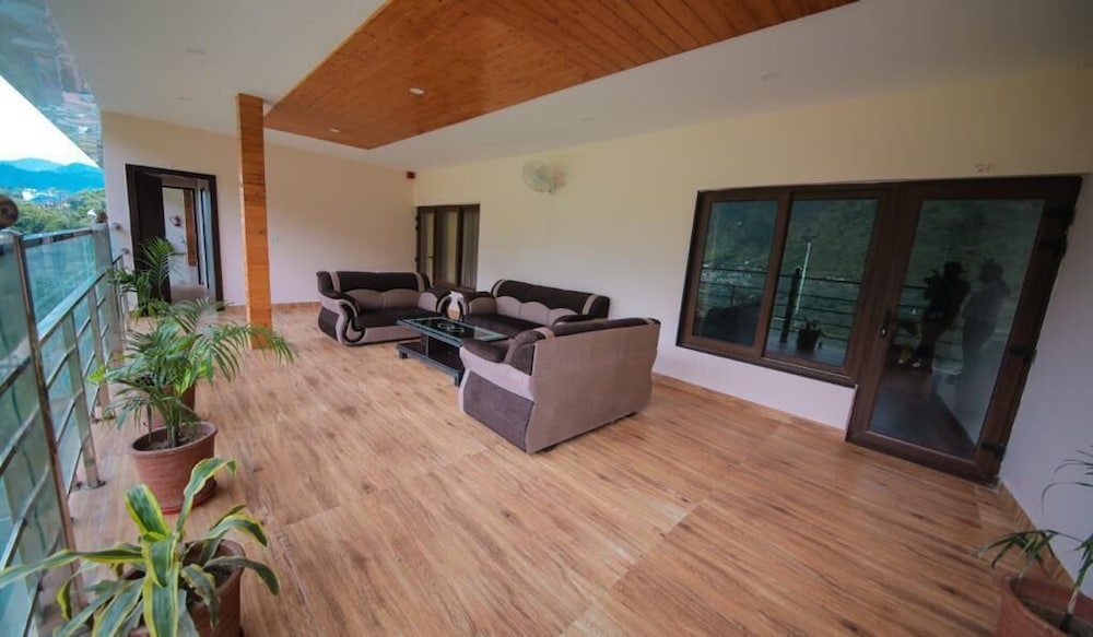 Junior Suite with Riverview photo 2