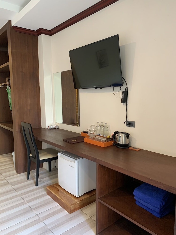 Premium Triple Room - Photo 2