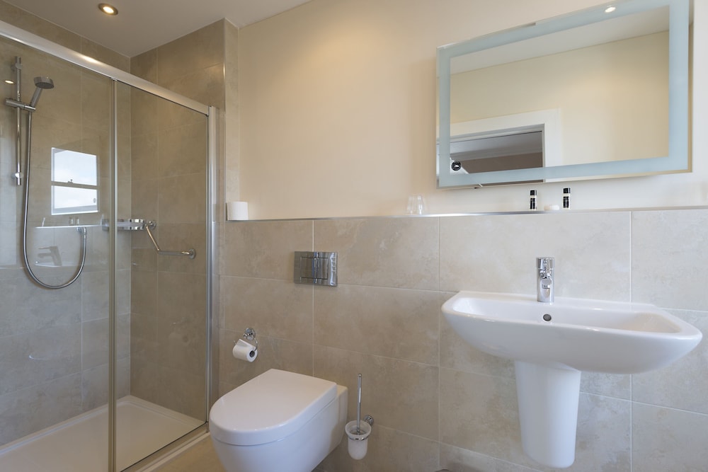 Superior Double Room, Ensuite photo 3