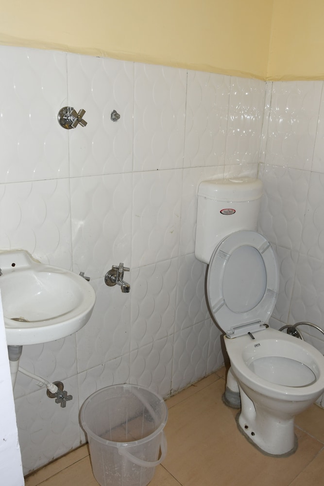 Standard Room, 2 Twin Beds, Mountain View photo 2