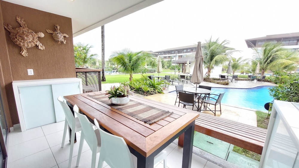 Family Apartment, Pool View, Ground Floor photo 2