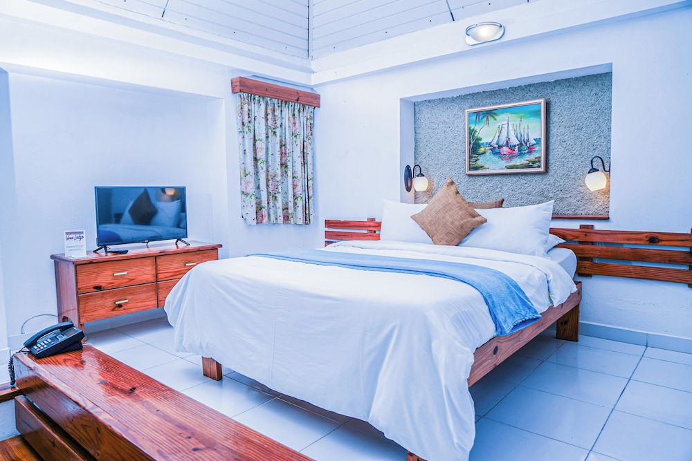 Standard Room, 1 Queen Bed