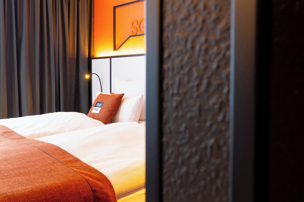 Standard Room, 1 Queen Bed - Photo 12