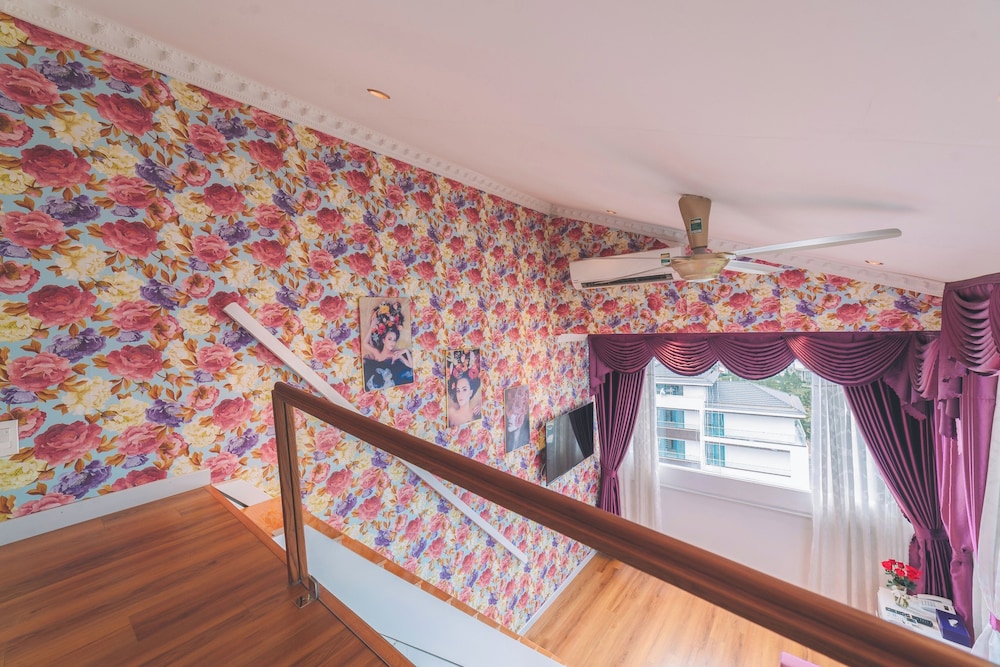 Deluxe Studio, City View - Photo 7