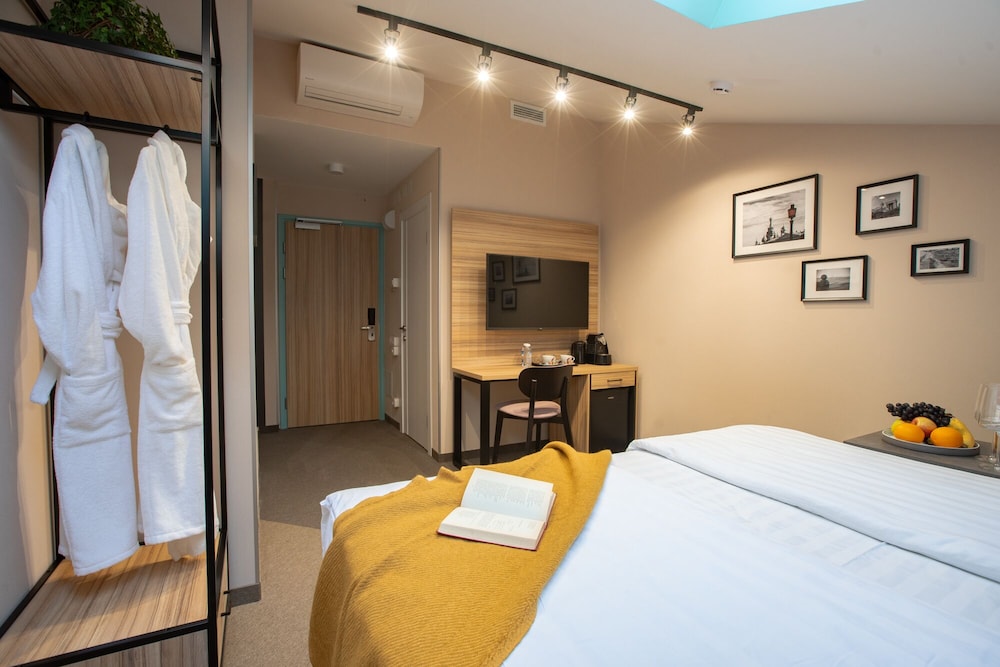Signature Room