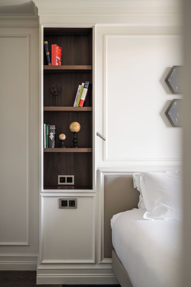Superior Room, 2 Twin Beds, City View - Photo 2
