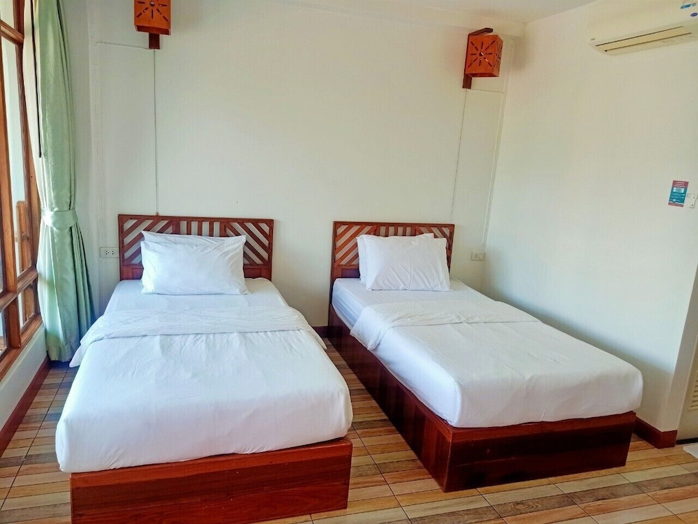 Standard Twin Room, Non Smoking, River View
