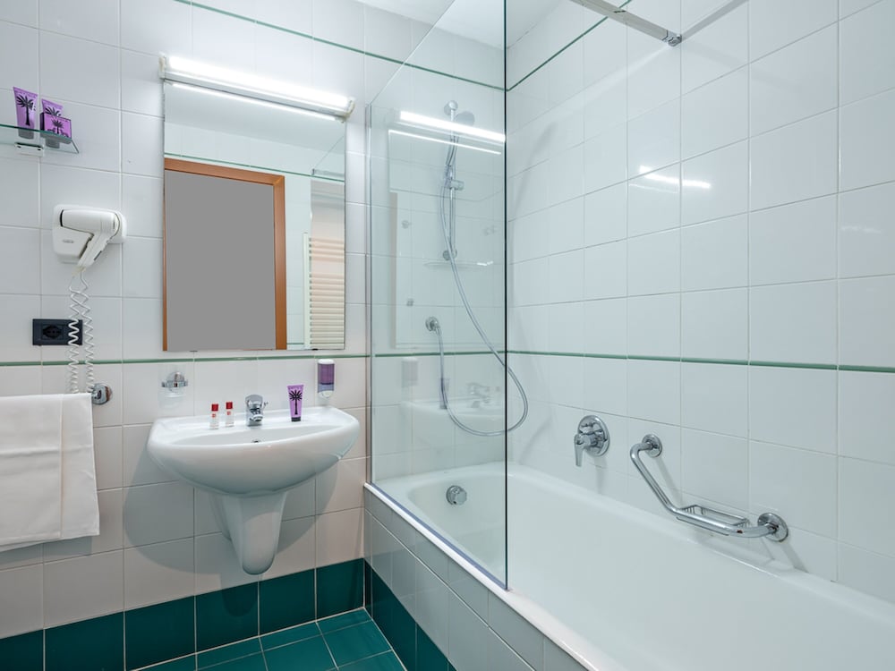 Double Room, Sea View - Photo 7