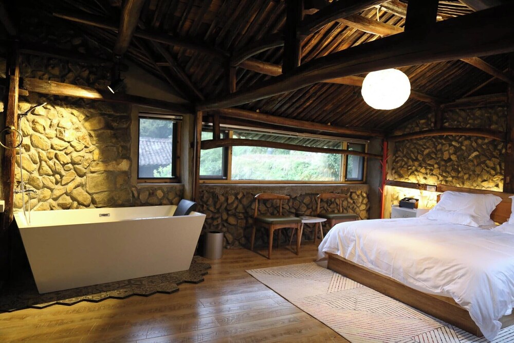 Signature Double Room, Mountain View