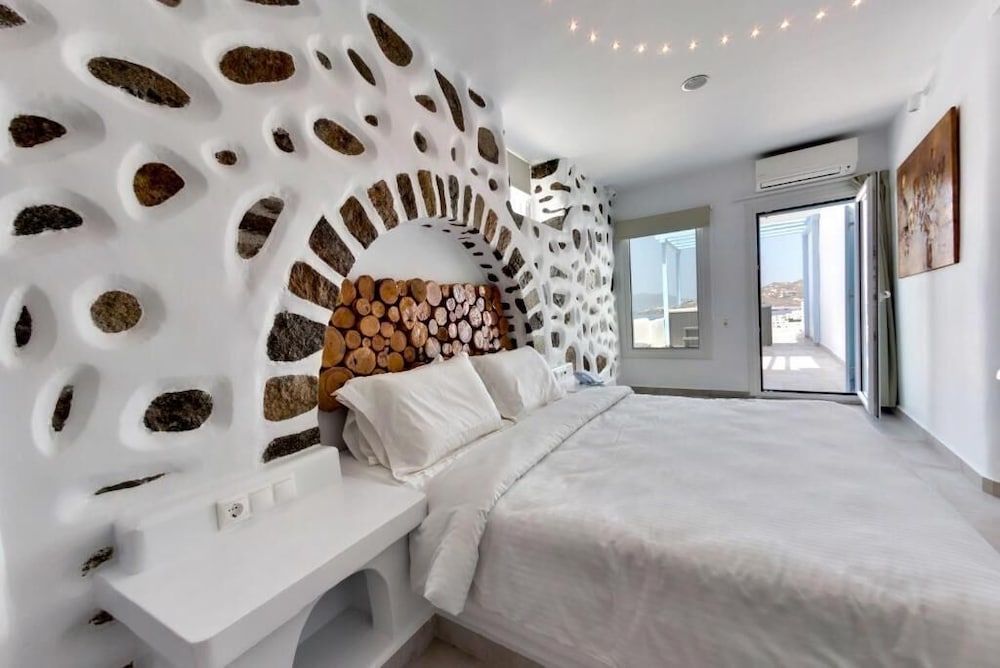 Grand Suite, Jetted Tub, Sea View photo 3