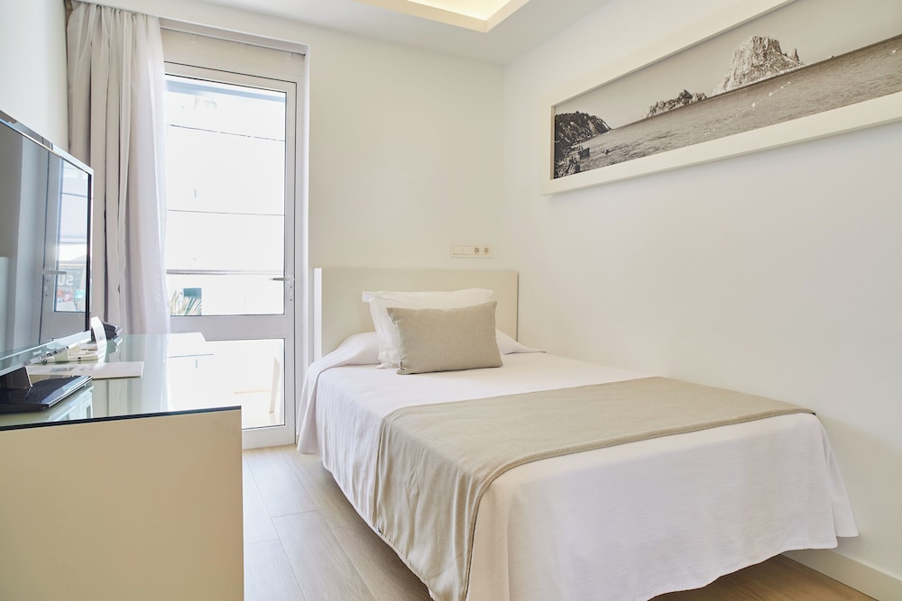 Habitación Básica, Balcón