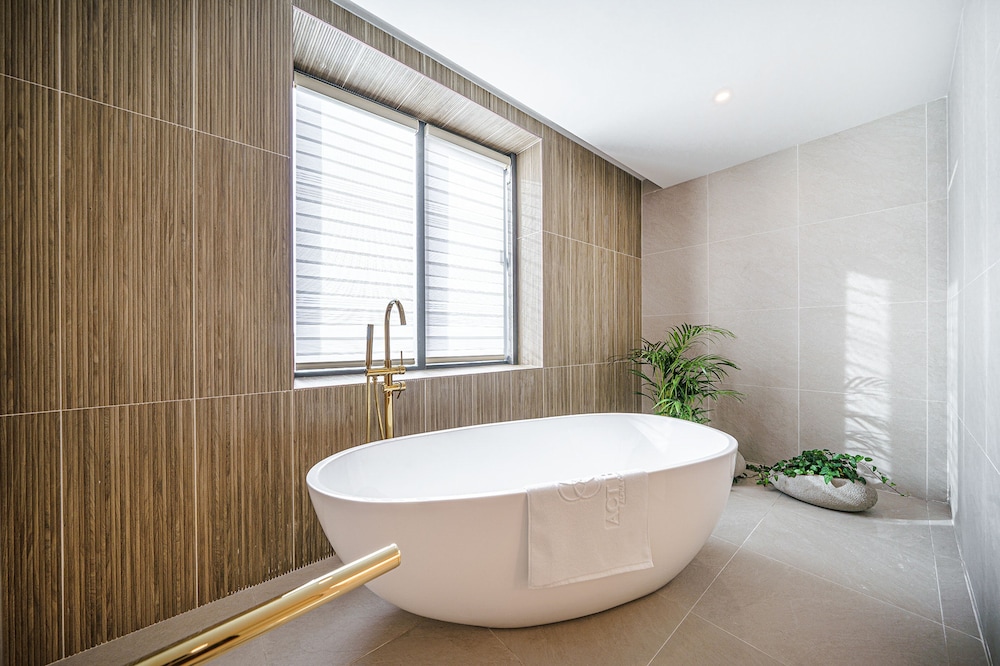Executive Suite Double - Photo 9