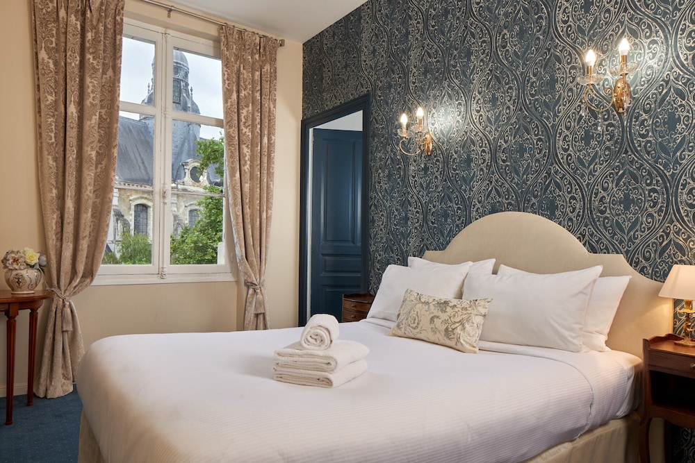Classic Triple Room - Photo 1