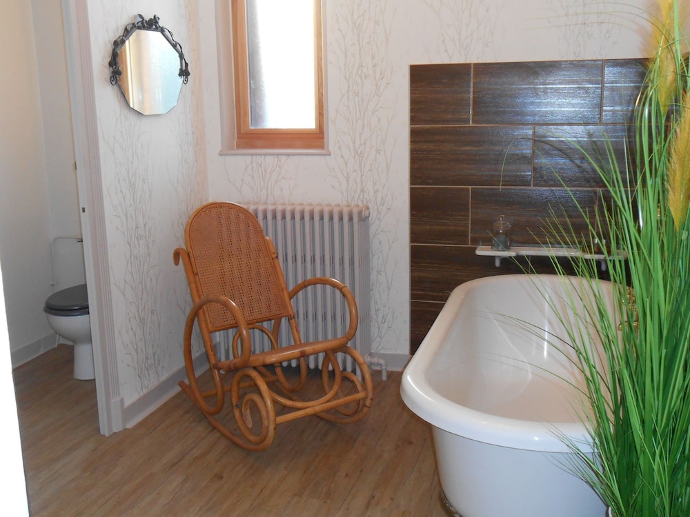 Superior Triple Room photo 3