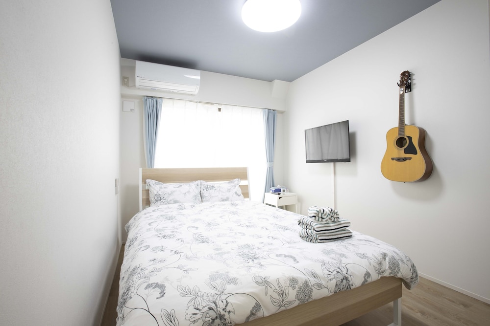 Apartment photo 1