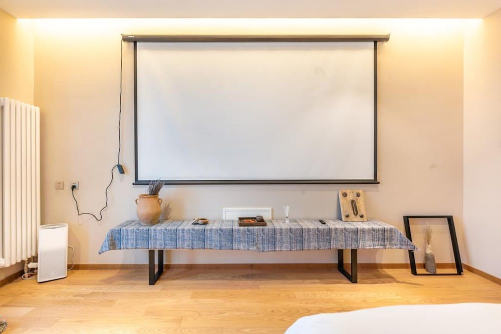 Design Condo photo 3