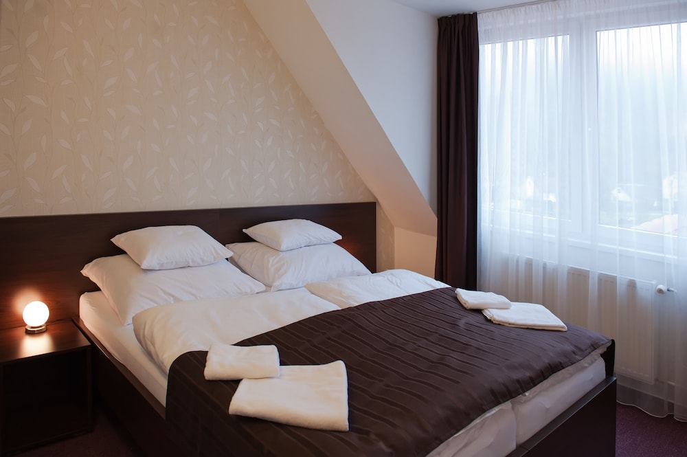 Standard Apartment, 2 Bedrooms (2 or 3 Adults) photo 2