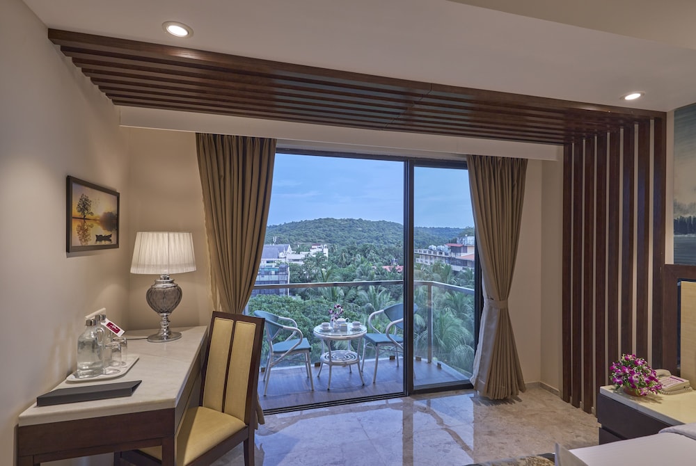 Club Double Room - Photo 5