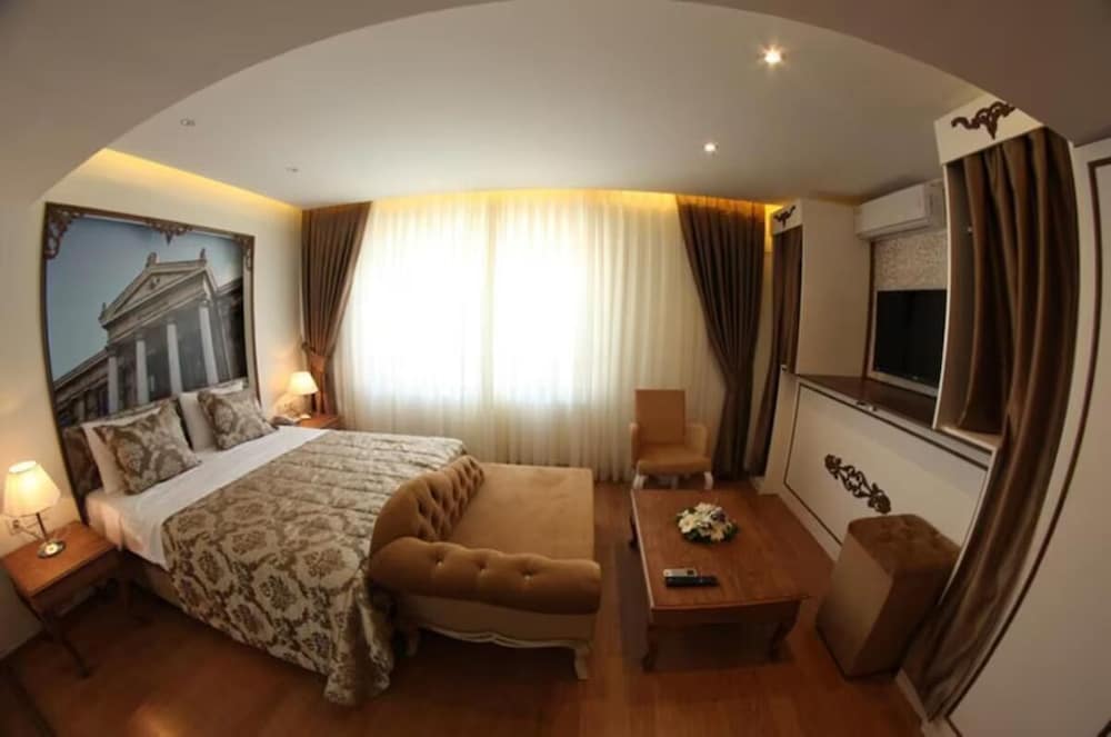 Standard Double Room photo 2