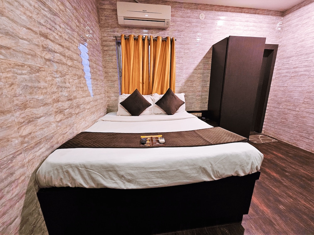 Standard Room - Photo 1