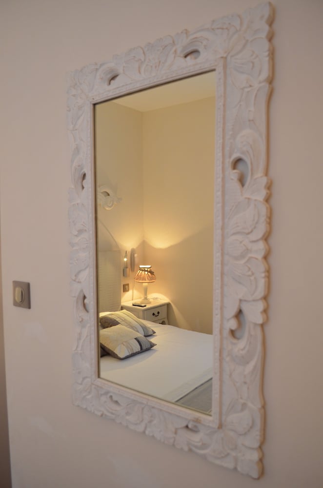 Comfort Twin Room, 2 Twin Beds, Pool Access photo 2