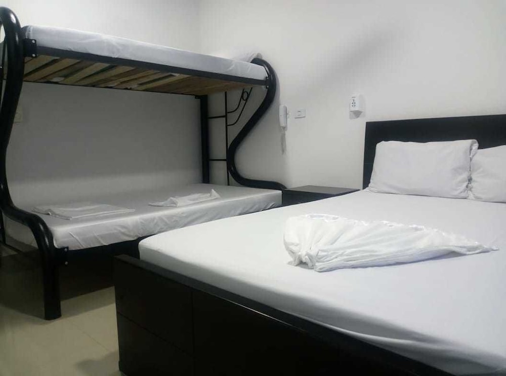 Standard Quadruple Room photo 2