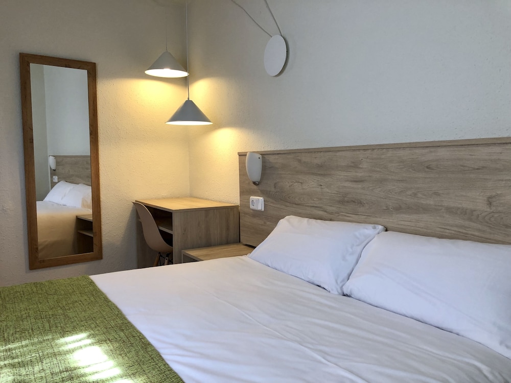 Single Room - Photo 4