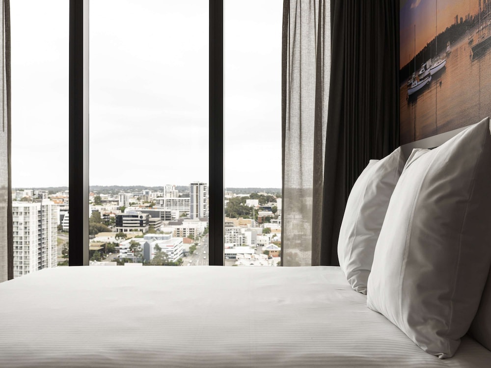 Executive Suite, 1 King Bed - Photo 5