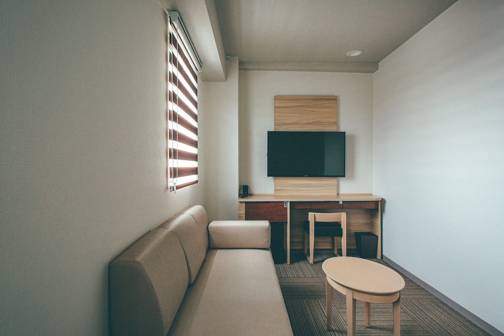 Double Room, Non Smoking - Photo 14