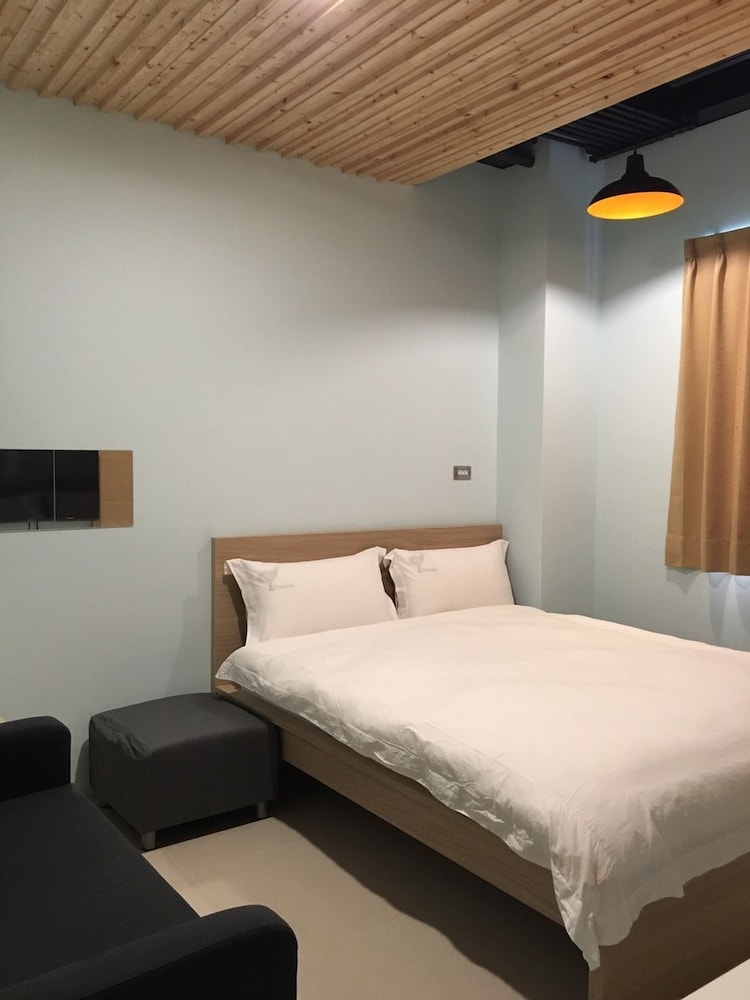 Basic Double Room, 1 Double Bed, Hill View photo 3