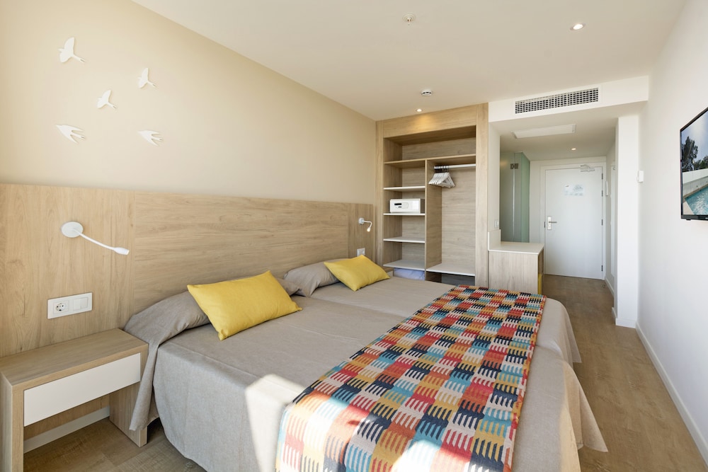 Double Room, Balcony (2 adults) - Photo 7