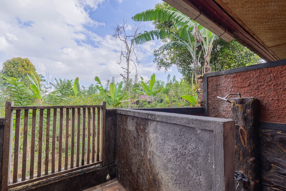 Deluxe Double Room, Garden View photo 2