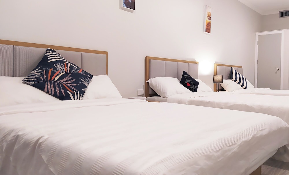 Grand Triple Room - Photo 5