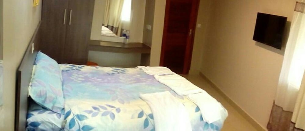 Single Room photo 2